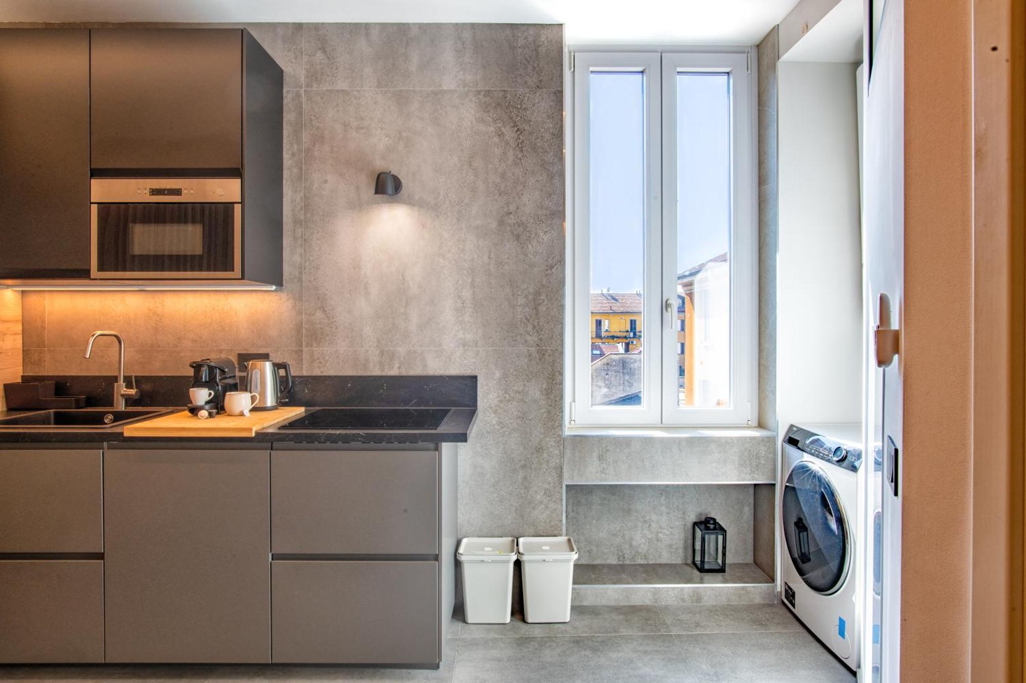 Industrial Design Luxury In Nolo District Apartment Mailand