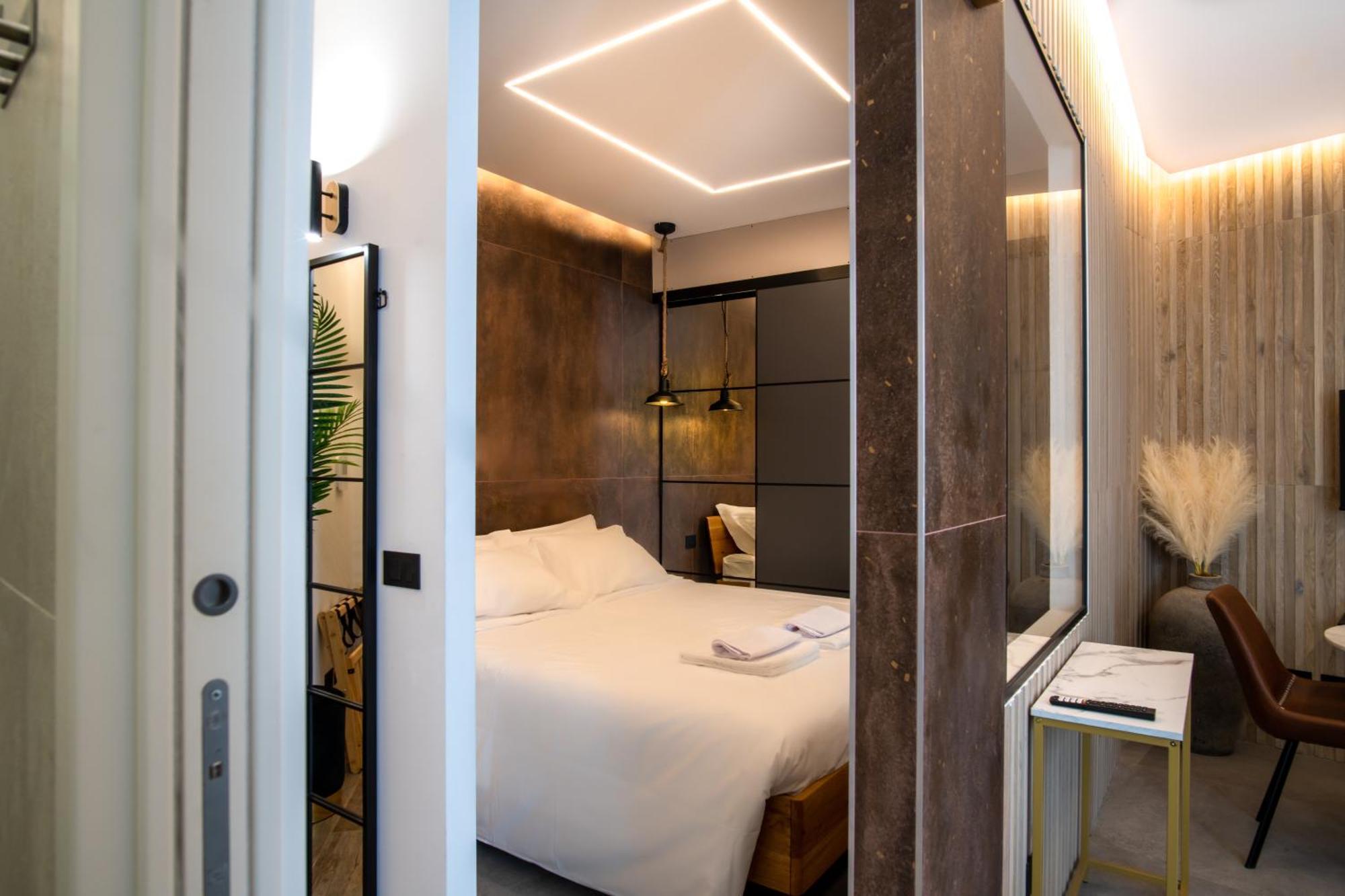 Industrial Design Luxury In Nolo District * Mailand